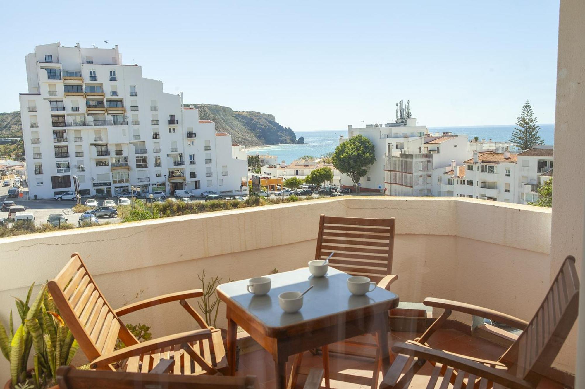 B68 - Luz Vista Mar Apartment Exterior photo